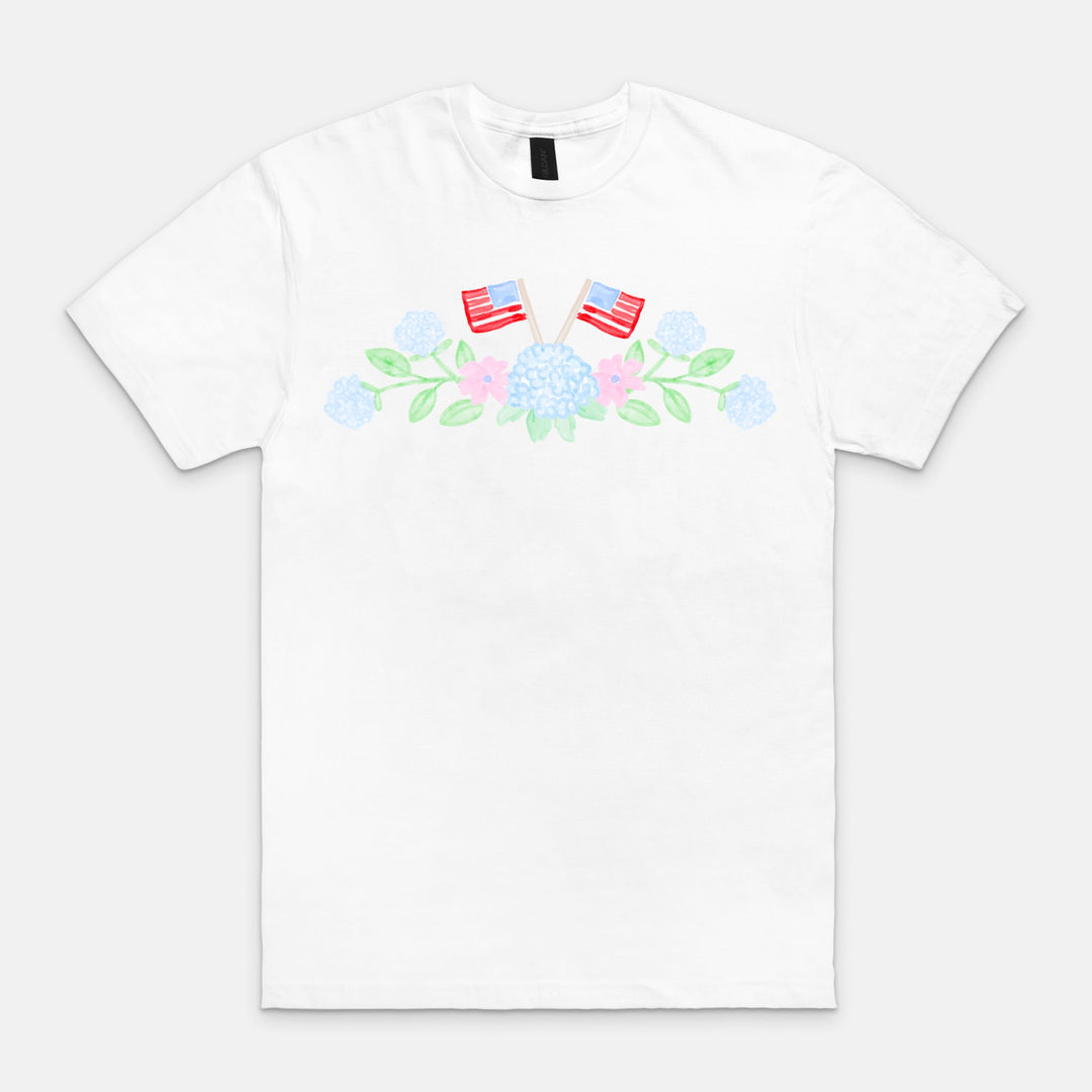 Hydrangeas &amp; Flags Grandmillennial Graphic Tee 🎀🇺🇸