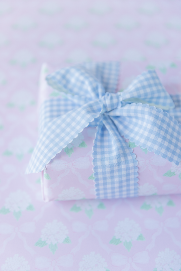 Hydrangea &amp; Bows Gift Wrap