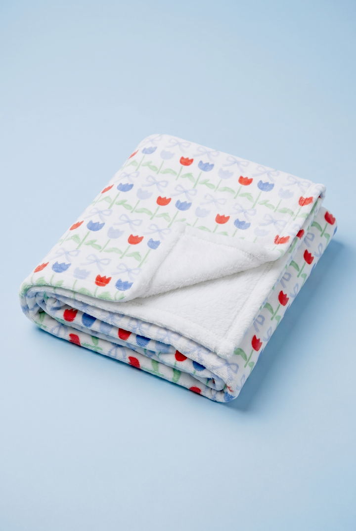 Velveteen Plush Blanket — Red &amp; Blue Tulip Pattern Cozy Throw